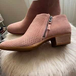 Lucky brand short suede boots size 11 pinkish and gray.